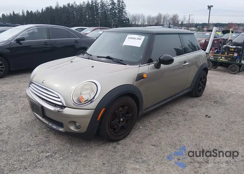 2009 Mini Cooper from USA, damaged, VIN WMWMF33529TW73793